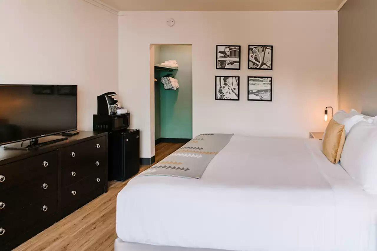 Days Inn By Wyndham Eugene Downtown/University Экстерьер фото